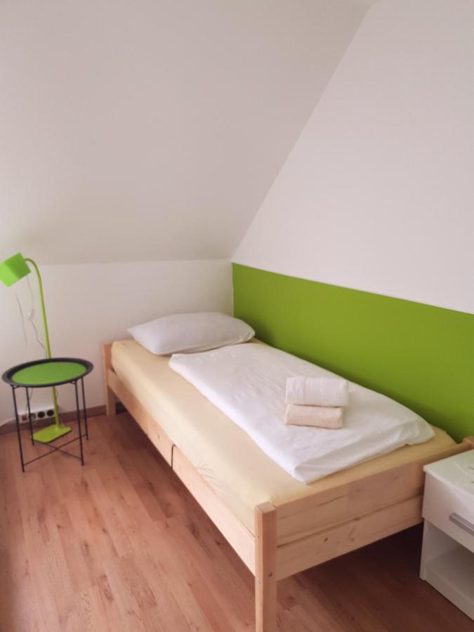 Guesthouse Osvald Zirovnica Exterior foto